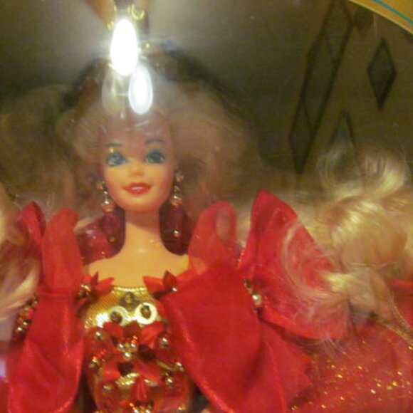 RARE! RARE! RECALL! SPECIAL EDITION - HAPPY HOLIDAY BARBIE. NEW ORIGINAL BOX - Picture 16 of 16